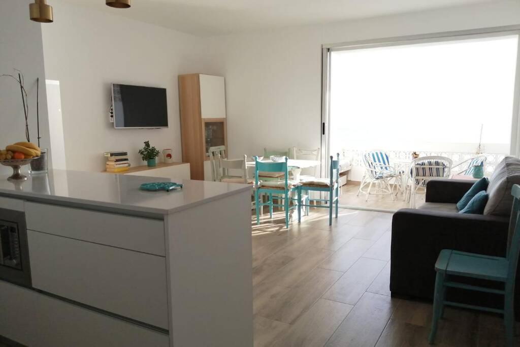 Apartamento Frente Al Mar. Almunecar Exterior photo